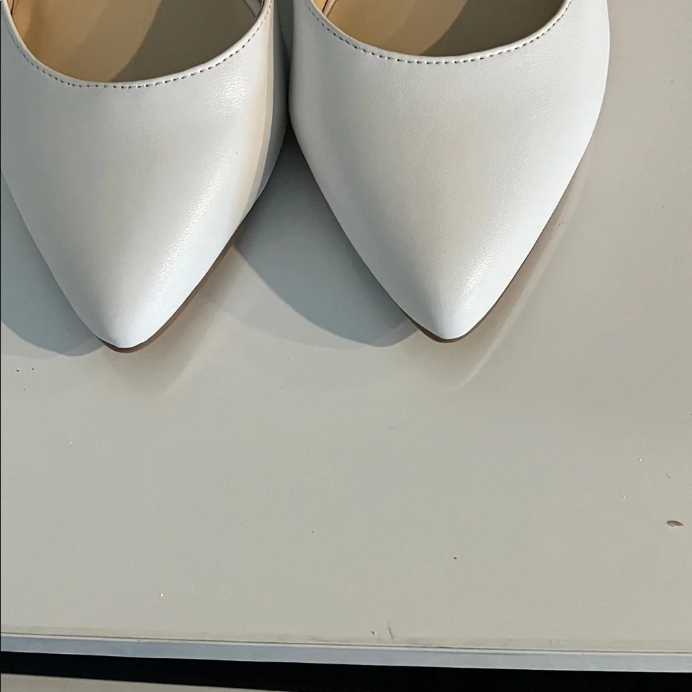 Nine West Women's White Wedges‎